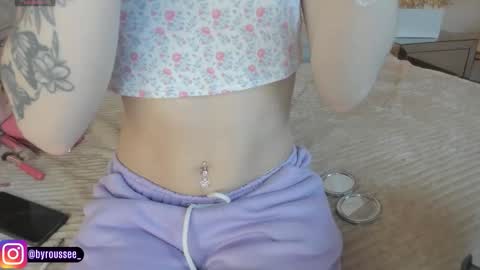 Snapshot of megan_dh chatting on October 17, 12:20 pm Megan online show from October 17, 12:20 pm