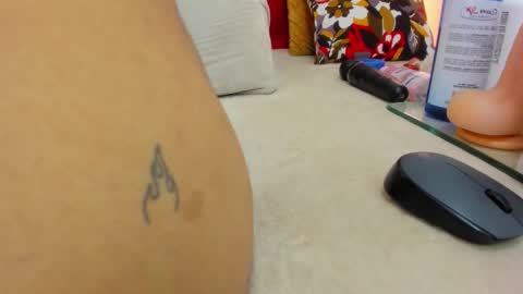 Megan online show from November 20, 2:32 am