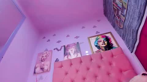 megan_jenner1 online show from January 9, 6:30 am