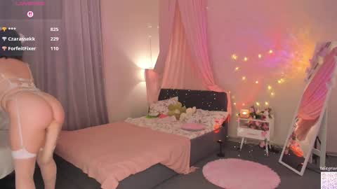 Megan Nelson online show from January 5, 5:27 pm