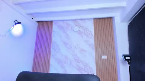 Snapshot of megan_star73 chatting on March 4, 5:34 pm Megan online show from March 4, 5:34 pm