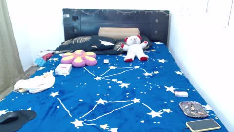 Megan Lavoe online show from February 2, 3:10 am