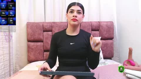 Snapshot of meganmistress_ chatting on March 10, 6:23 pm MeganM online show from March 10, 6:23 pm