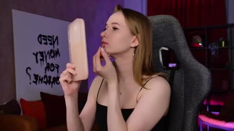 megan online show from May 5, 8:58 pm