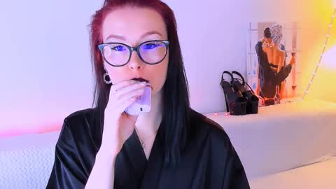 Snapshot of meganstones chatting on October 6, 6:04 pm Megan online show from October 6, 6:04 pm