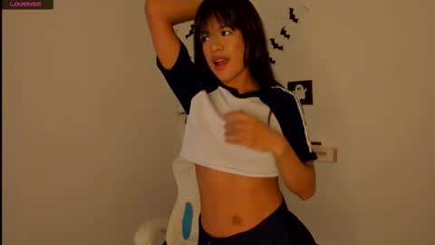 Snapshot of meganthompsonn chatting on September 30, 6:24 am Megan online show from September 30, 6:24 am