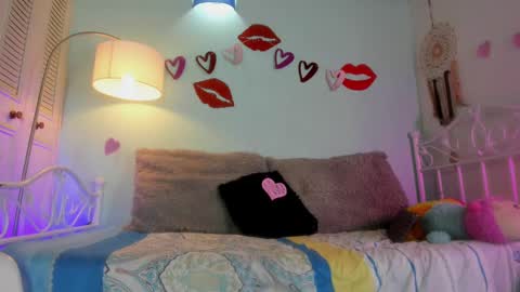 Meggan online show from February 13, 10:54 pm