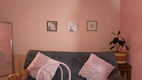 Snapshot of mei_naughtycat chatting on September 29, 1:32 pm Mei online show from September 29, 1:32 pm