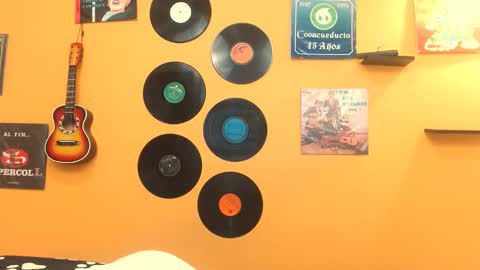 Snapshot of meisevil77 chatting on September 10, 3:29 am MEIS online show from September 10, 3:29 am