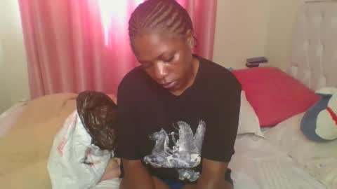 pretty online show from January 13, 7:38 am