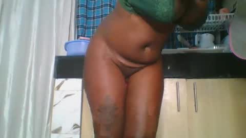 pretty online show from February 11, 6:01 pm