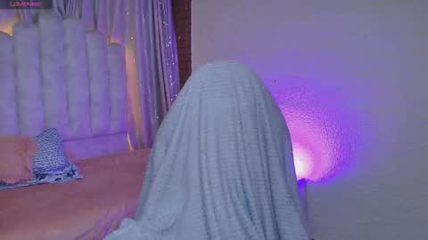 Melani sunny online show from February 2, 11:01 pm