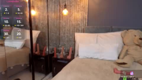 Melanie Baez online show from March 31, 3:45 pm