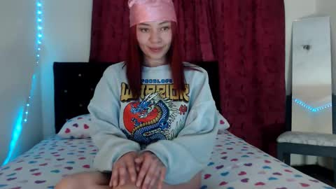 Melanie roux  online show from September 16, 6:00 pm