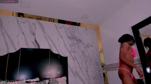 MELANIE online show from December 3, 5:52 am