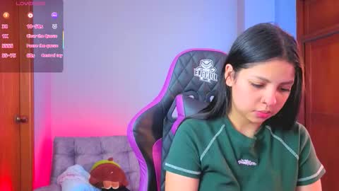 melanimorgan1 online show from March 15, 5:12 am