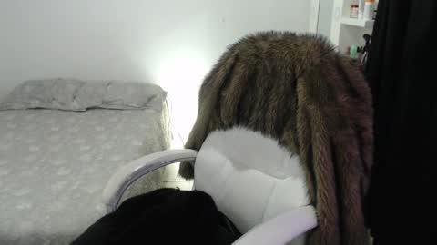 Snapshot of melanniegarzon chatting on September 12, 4:36 am Melannie online show from September 12, 4:36 am