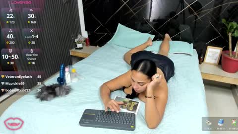 Melanny Contrera  online show from March 9, 9:57 am