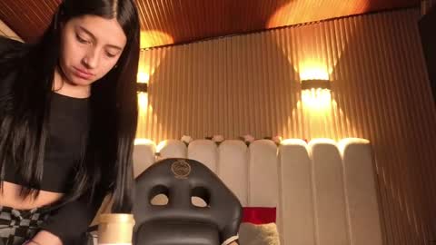 melanny_petite online show from April 13, 12:42 pm