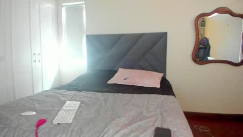 melany_arizaaa online show from April 10, 6:34 pm