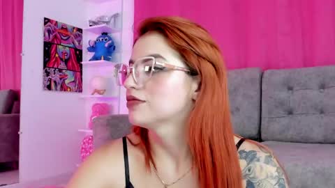 melany_jhonsonn online show from April 16, 7:08 am