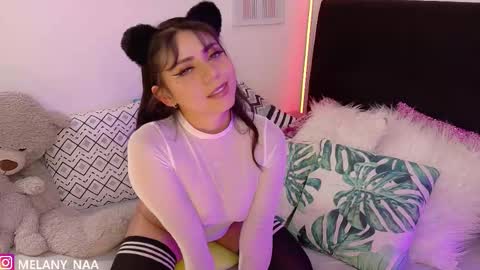 Snapshot of melany_na chatting on October 19, 2:05 am Melany online show from October 19, 2:05 am