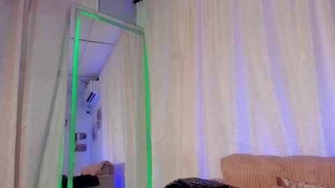 valery online show from February 1, 3:18 pm