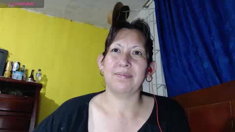 Snapshot of melisa037 chatting on September 20, 7:11 am melisa037 online show from September 20, 7:11 am