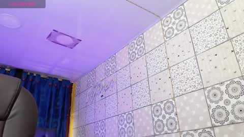 melisa23_ online show from February 17, 5:55 pm