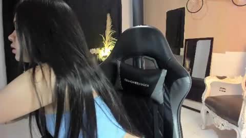 melissa___saenz online show from June 14, 11:56 am