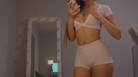 WE ARE NOT LESBIAN WE ARE NOT KISSING Alisa right  Katty left.  Free action requestsBAN  .     start online show from February 14, 4:52 pm