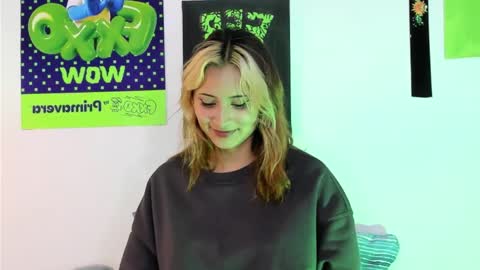 melissa_noir online show from January 18, 4:43 am