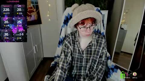 Melissa online show from October 23, 9:04 pm