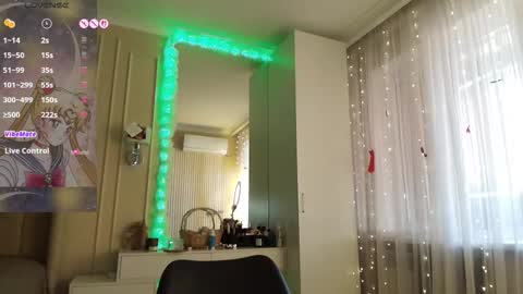 Lisaa online show from March 15, 4:50 am