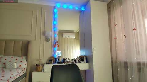 Lisaa online show from April 24, 6:48 am