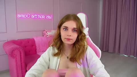 Snapshot of melissabauch chatting on October 5, 12:35 pm Melisa online show from October 5, 12:35 pm