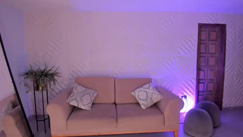 Snapshot of melissamoore_ chatting on September 26, 3:58 am Call me Meli online show from September 26, 3:58 am
