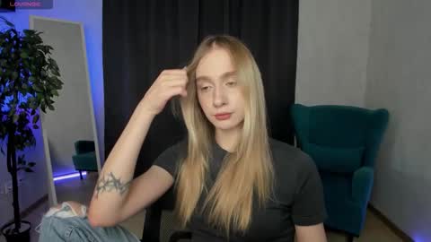mellisadream online show from October 14, 5:32 am