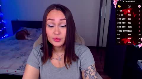 Mel online show from October 31, 9:48 pm