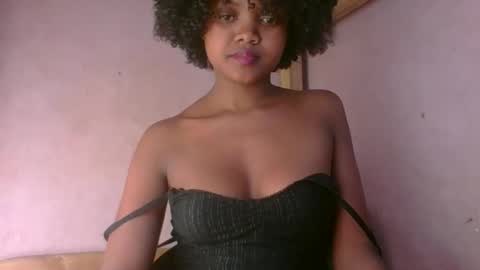 melodie7435 online show from September 22, 1:37 pm