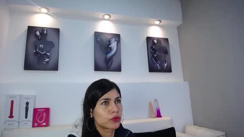 Melodi online show from February 4, 12:42 pm