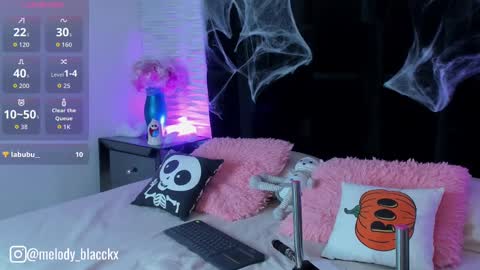 Snapshot of melody_black_ chatting on October 14, 9:07 pm Melody online show from October 14, 9:07 pm