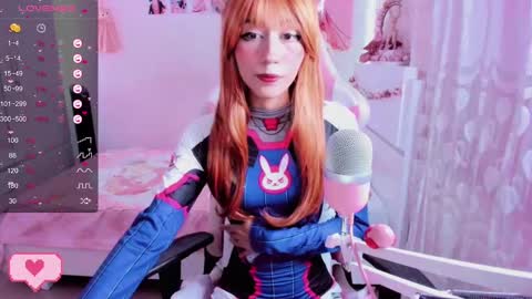 Elizabeth online show from December 8, 10:14 pm