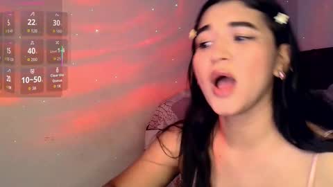 Snapshot of melodyysweetie chatting on September 12, 4:03 am melodyysweetie online show from September 12, 4:03 am