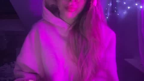 Melodie Sweet online show from February 6, 8:00 pm