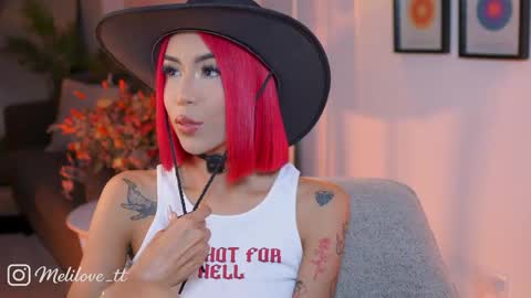 Melissa online show from May 15, 11:45 pm