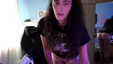 Snapshot of memisecrets chatting on October 11, 3:48 pm Megumi  Aina online show from October 11, 3:48 pm