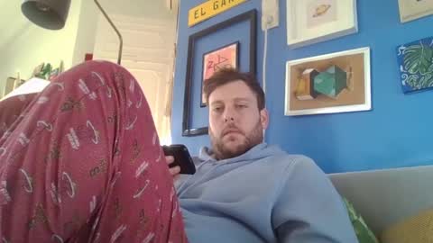 memo20cm online show from January 14, 8:41 am