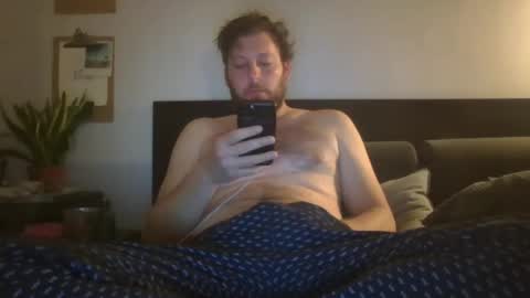 memo20cm online show from February 27, 9:14 pm