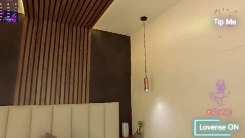  Memphis Williams  online show from March 4, 3:00 am